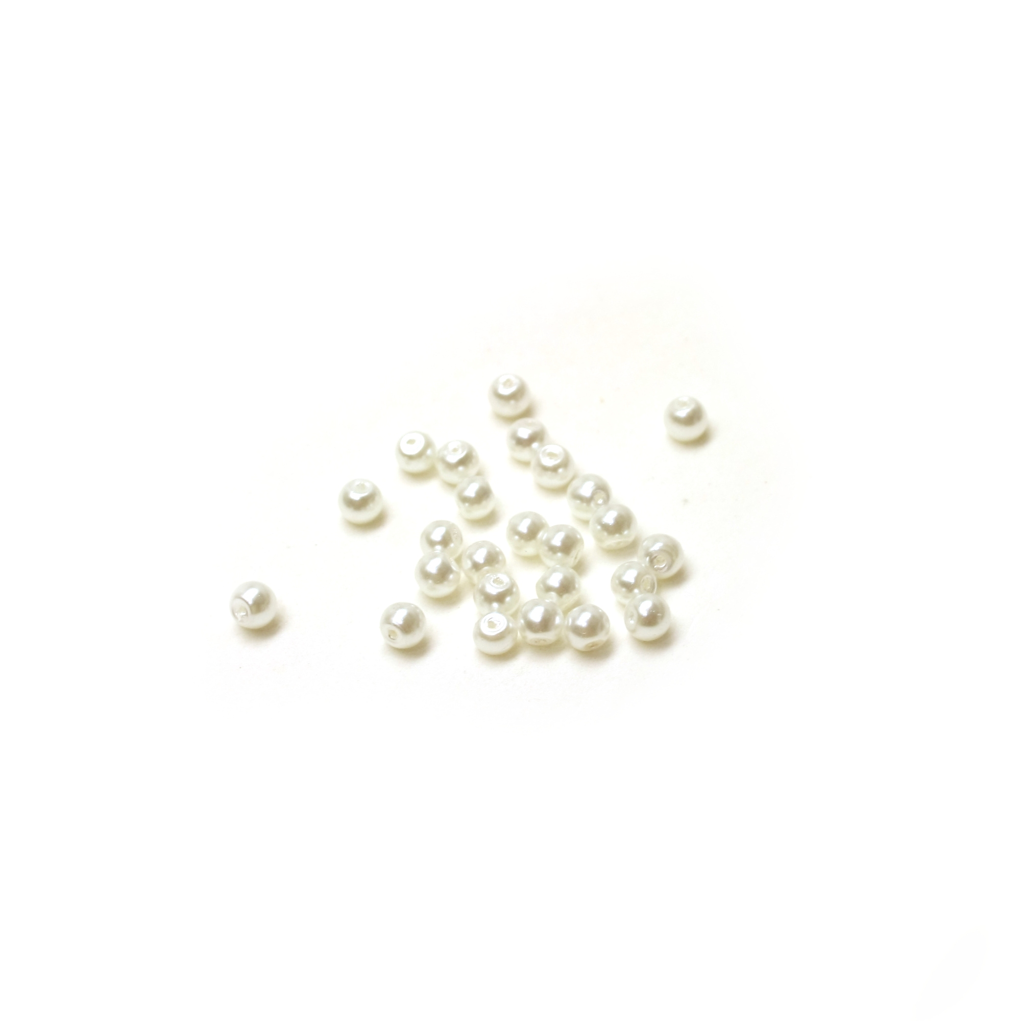 Pearl lasihelmi 4mm n.80kpl - Valkoinen