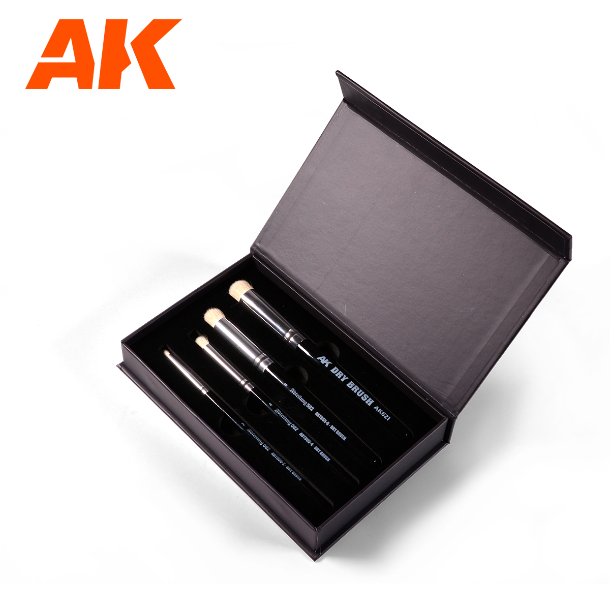Alternative view of Dry 4 Brushes Kuivasivellinsarja