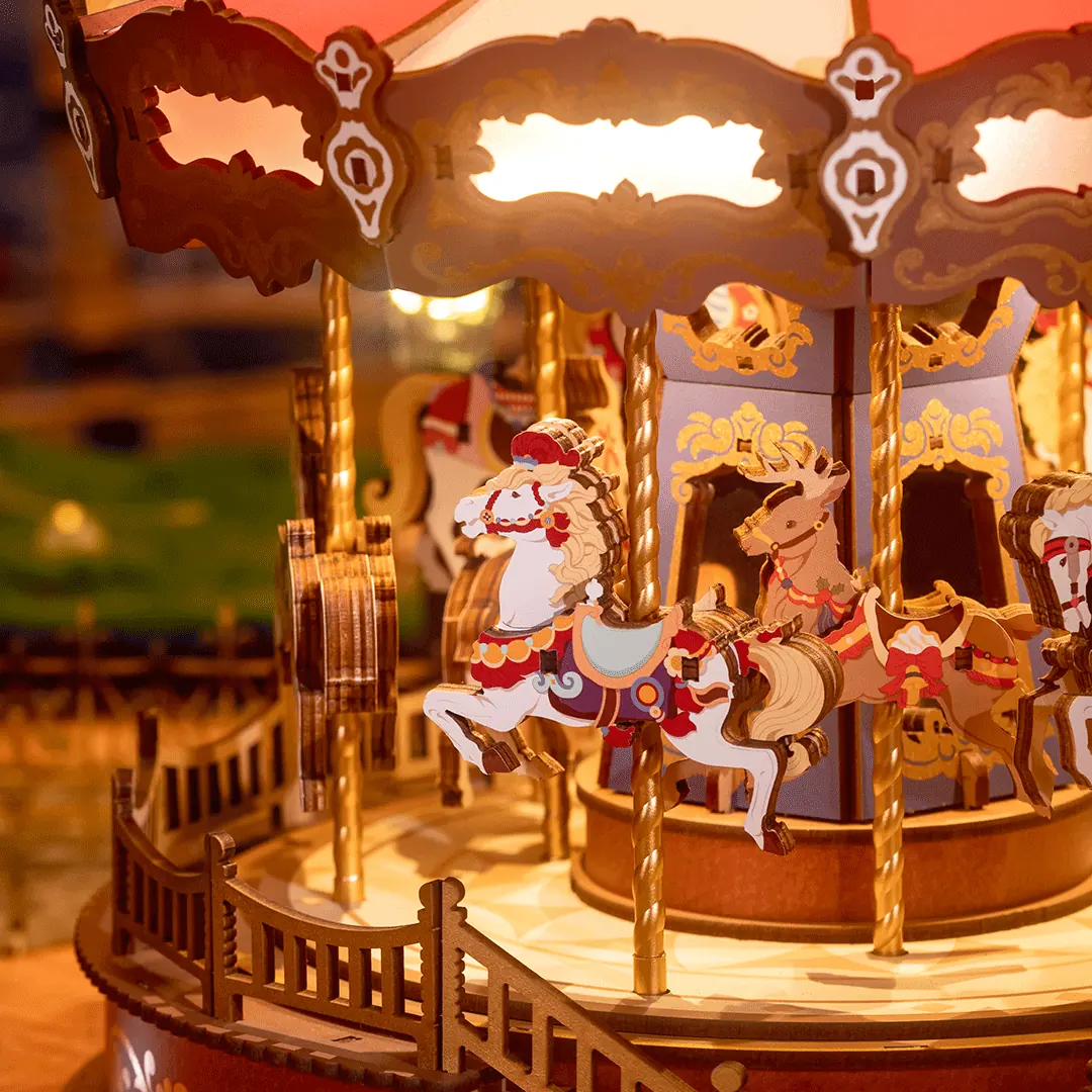 Classic Carousel - Image 7