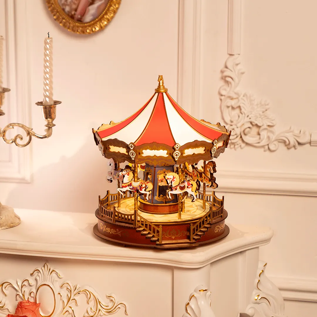 Classic Carousel - Image 3