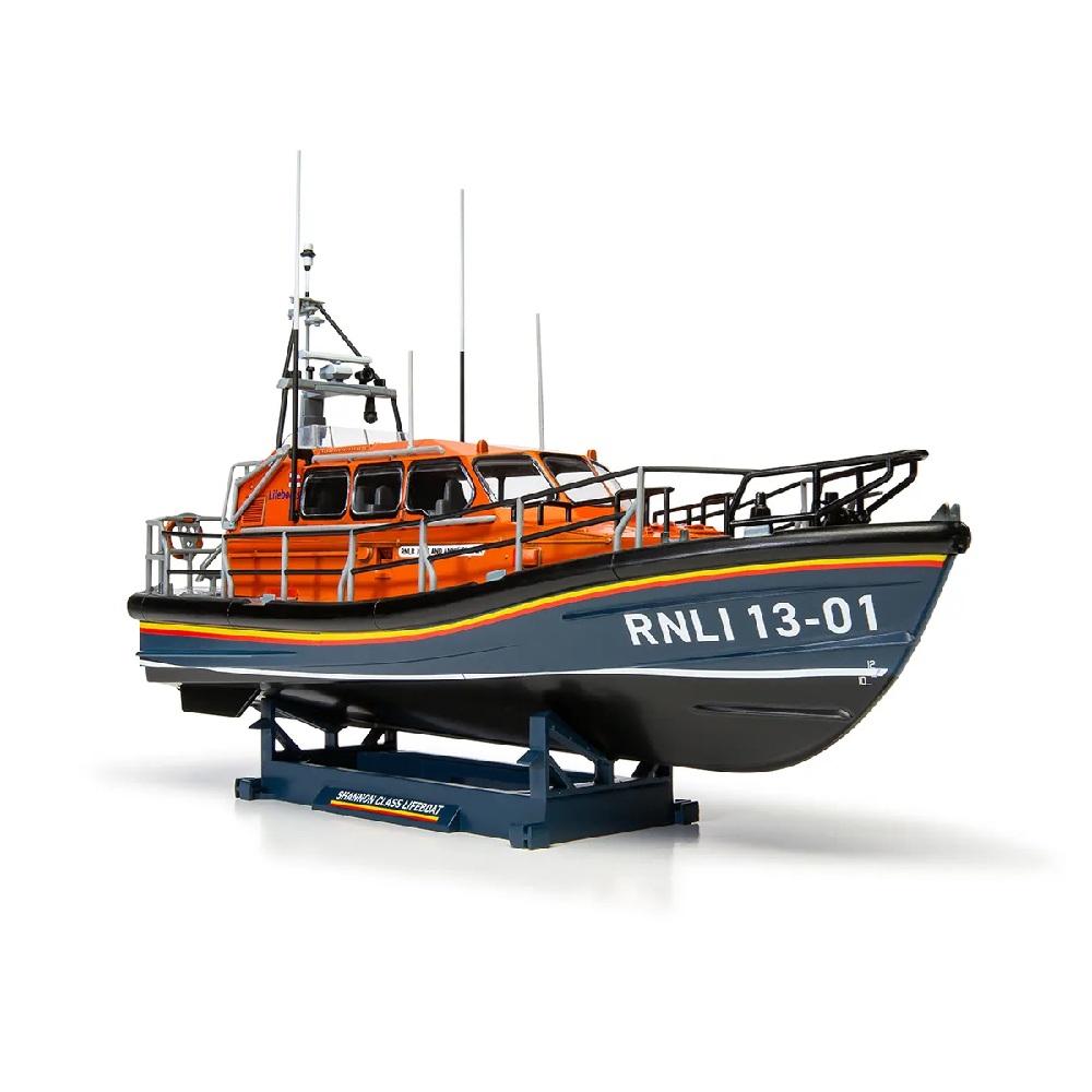 Alternative view of RNLI Shannon-Class Lifeboat 1:72 Starter Set