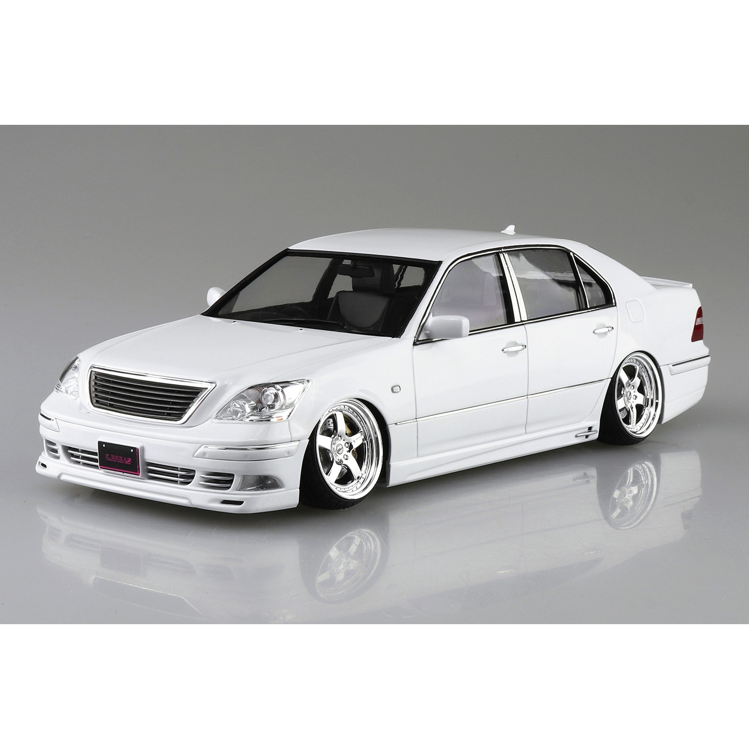 Alternative view of K. Break Toyota UFC31 Celsior 1:24