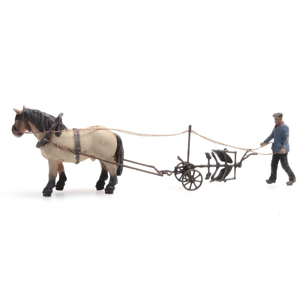 Hevonen, Aura ja Mies TT