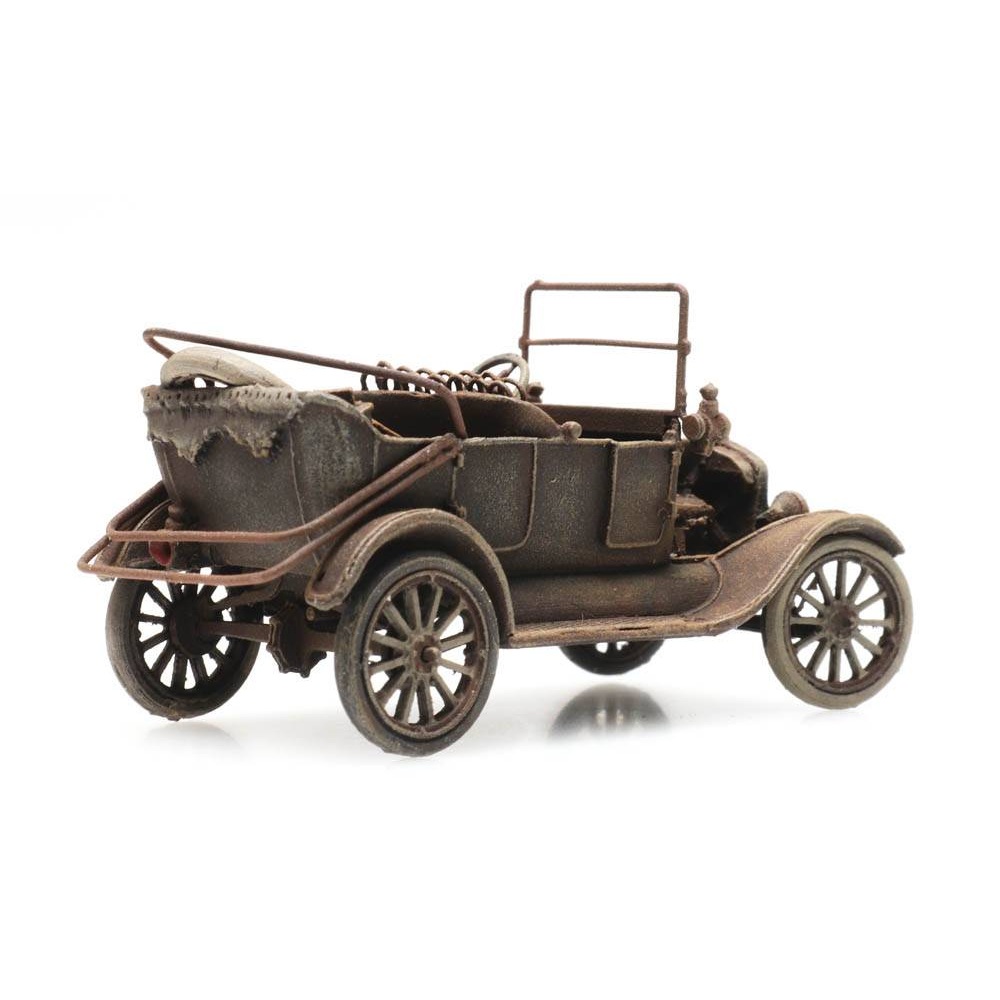 Alternative view of Ford Model T  - "Rust In Peace"