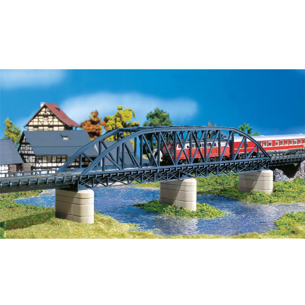 Alternative view of Arched Bridge N