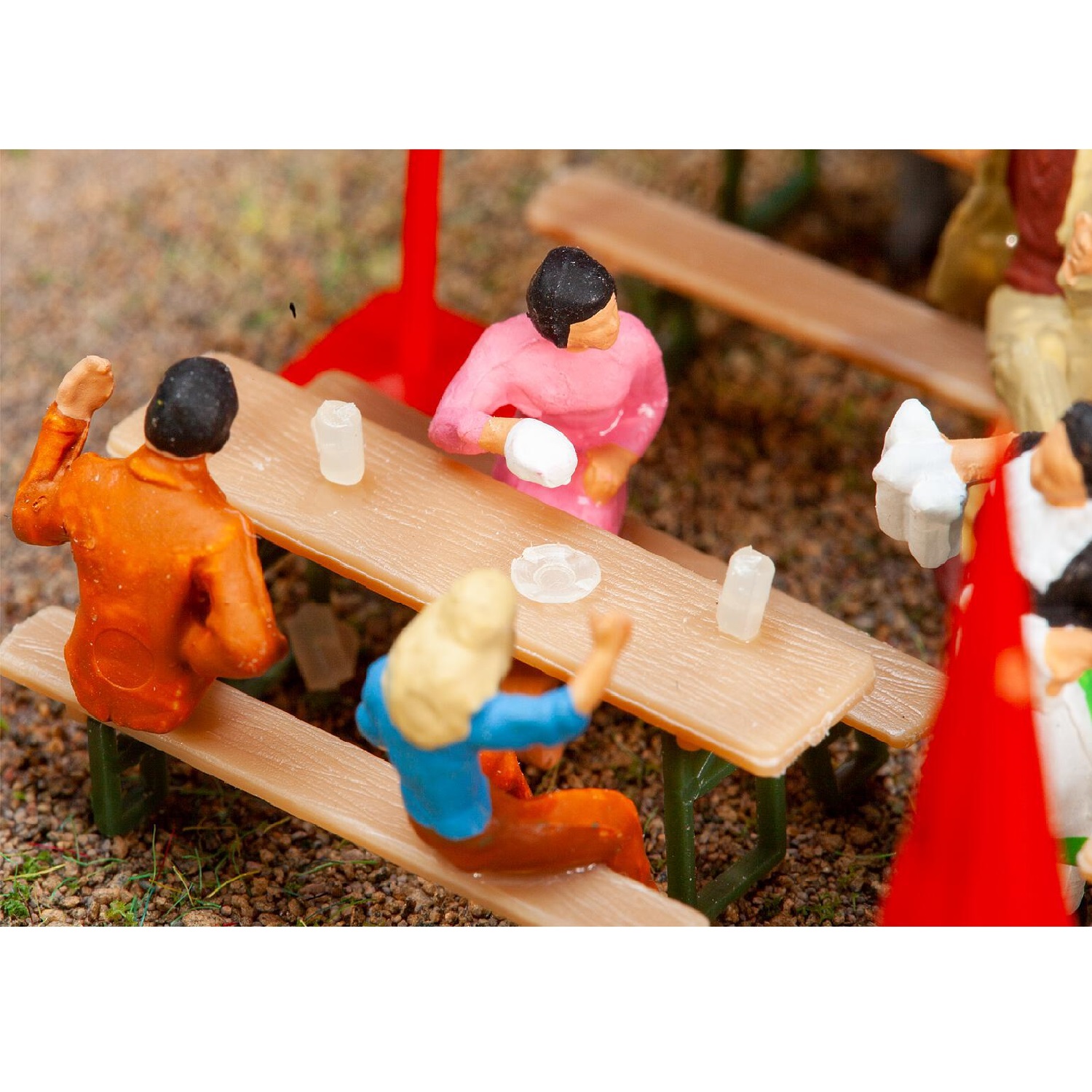 Olutkannut ja tuhkakupit