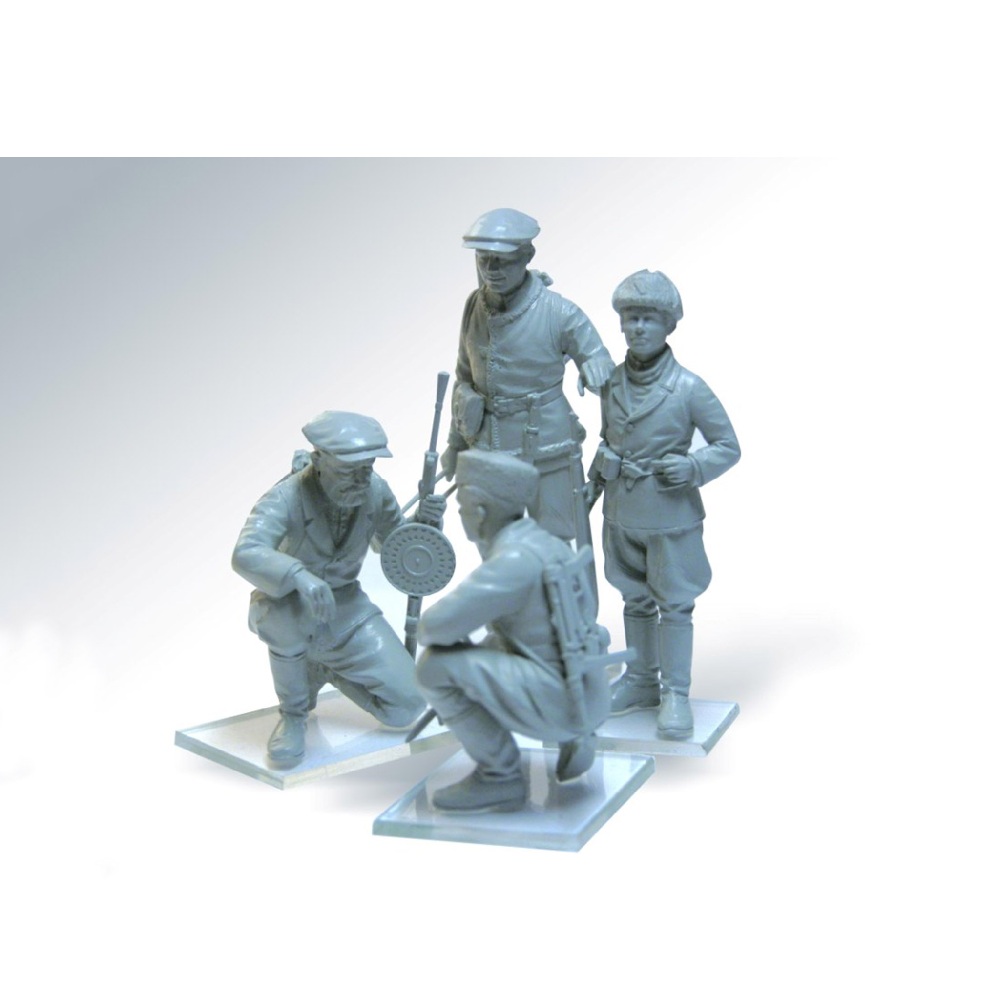 Alternative view of WWII Soviet Partisans 1:35