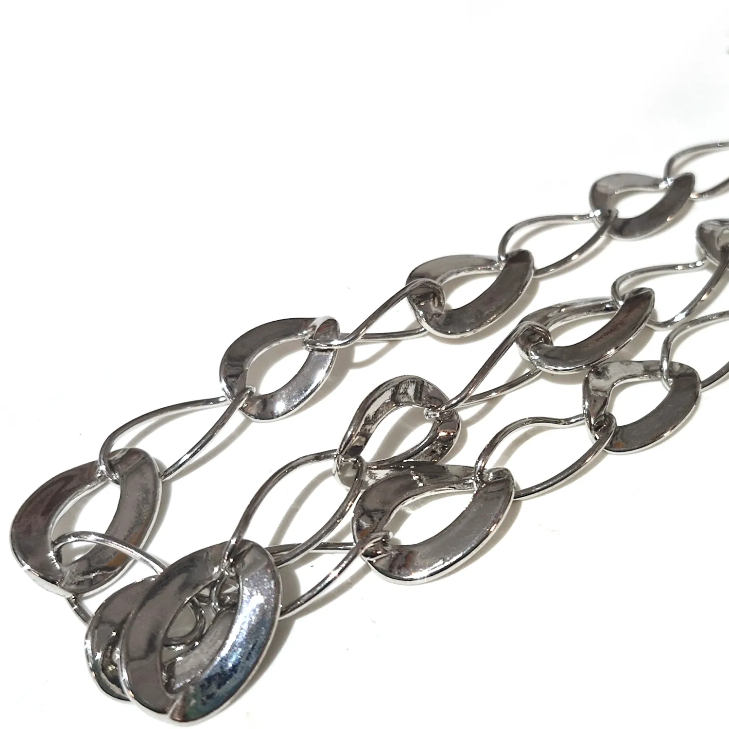 Koristeellinen ketju - Hopeansävy