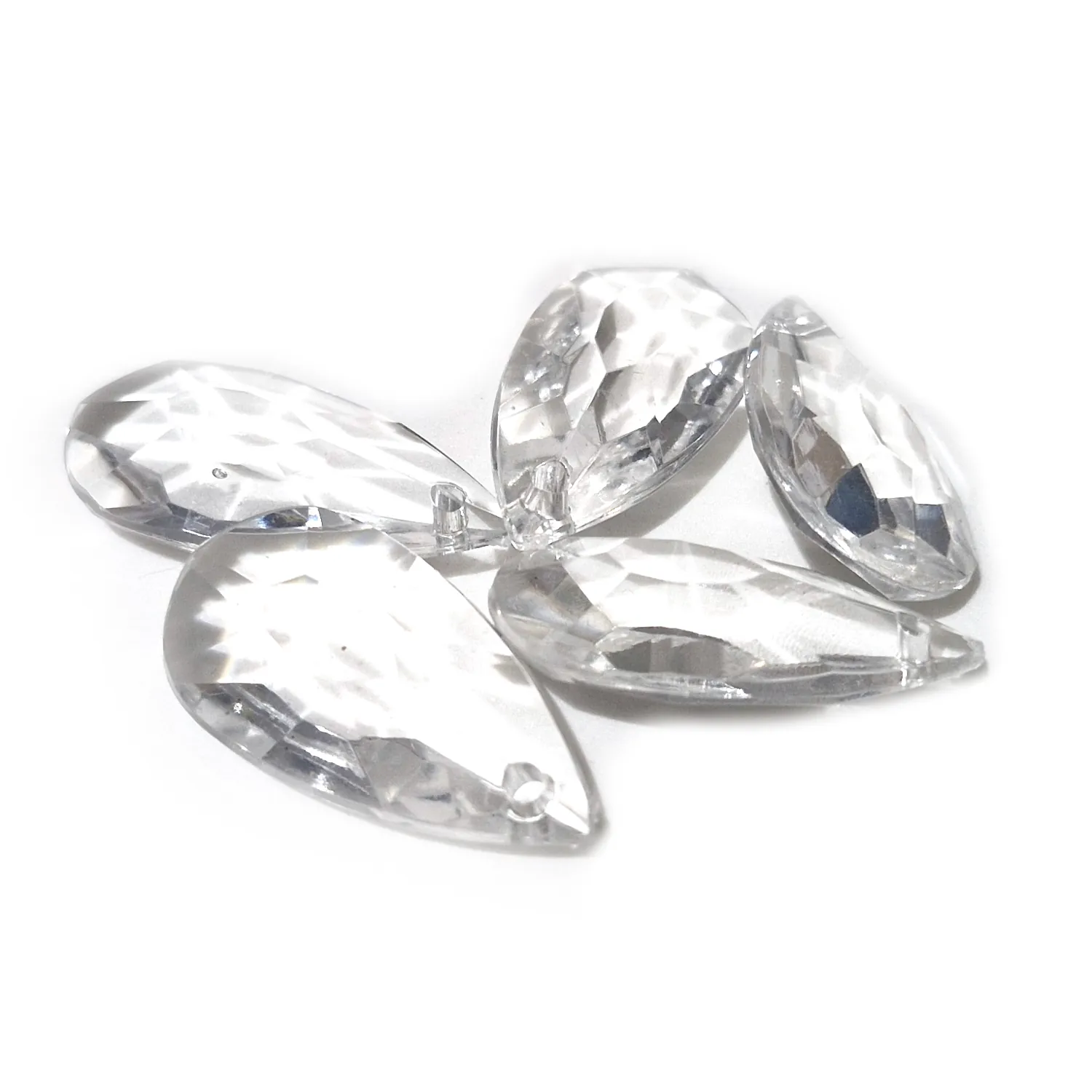 Särmikäs pisara 14x28mm 10kpl