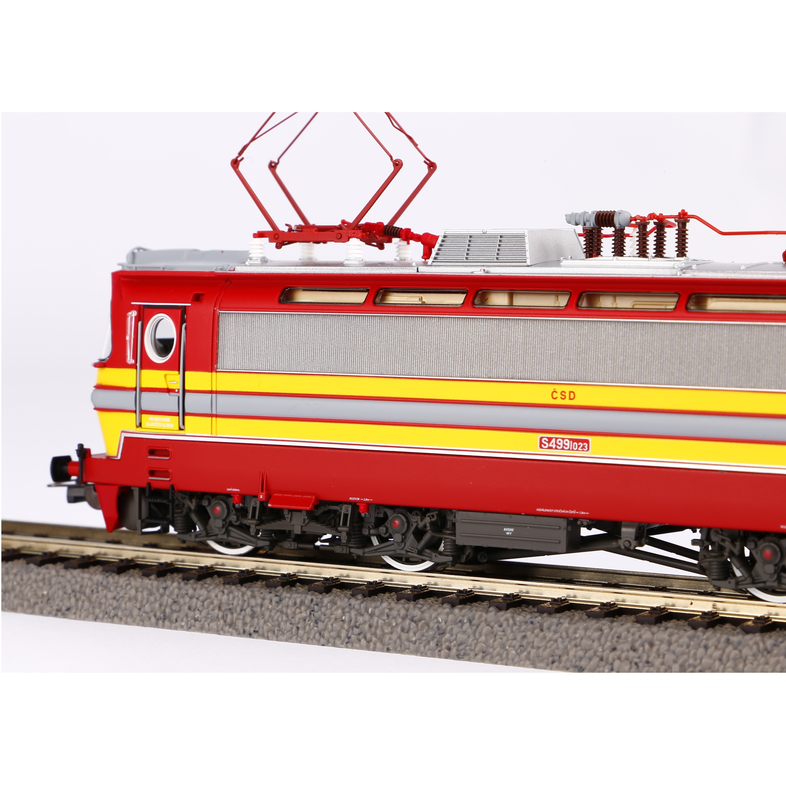 Alternative view of ČSD řady S 499.1 102-3 "Laminátka" -Sähköveturi