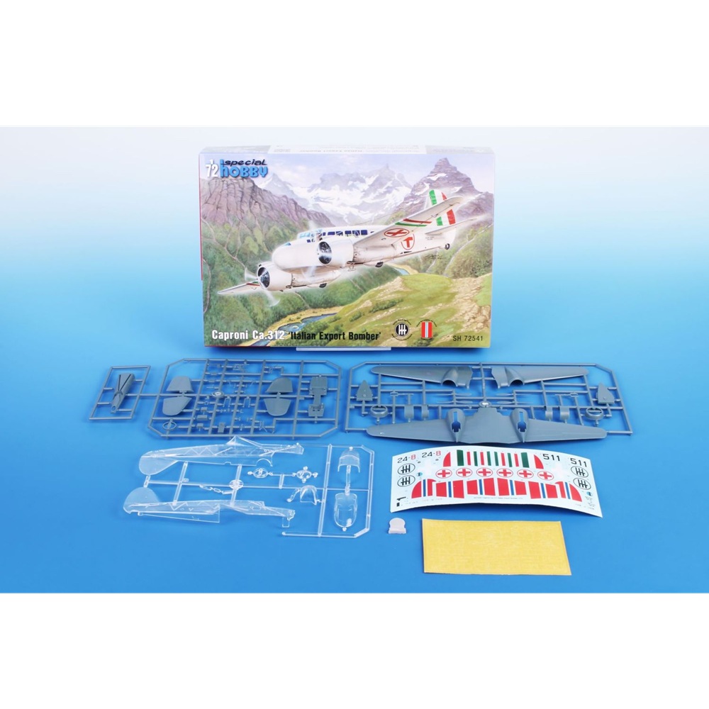Alternative view of Caproni Ca.312 1:72