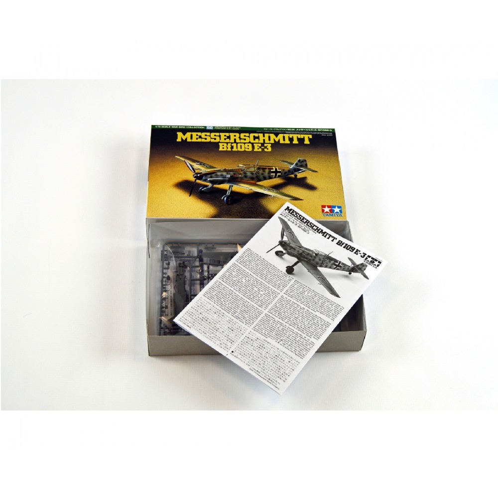 Alternative view of Messerschmitt BF-109E-3 1:72