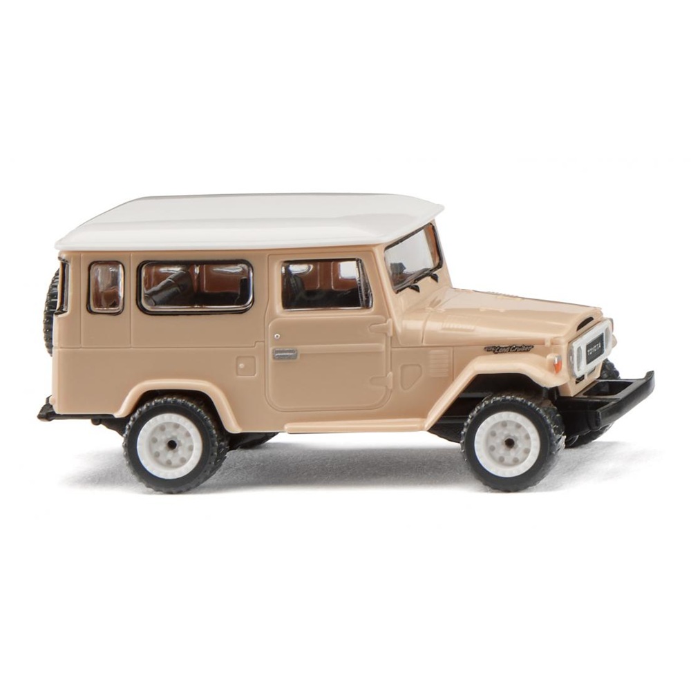 Toyota Land Cruiser - Beige