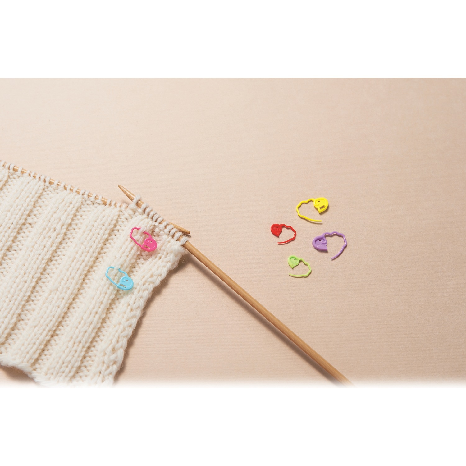 Alternative view of Silmukkamerkki lukittava - Lajitelma