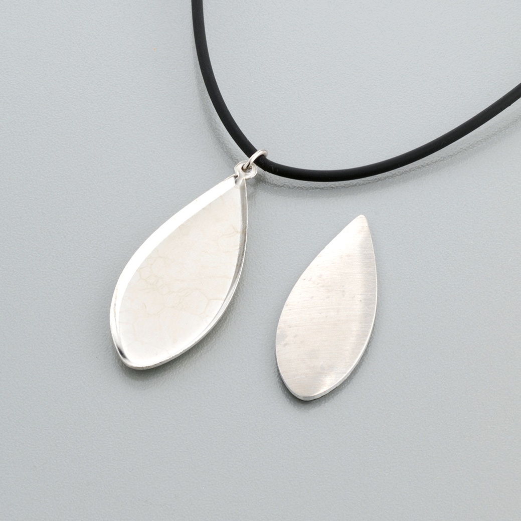 Riipuslenkki pohja ja nauha