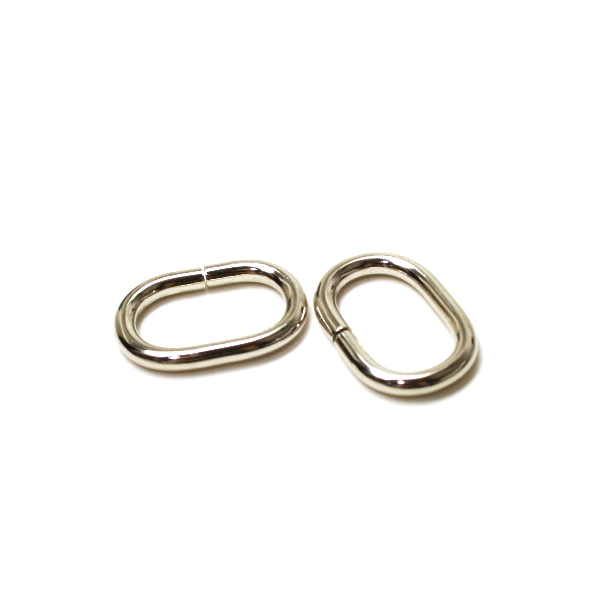 Ovaali rengas 26x15mm 4kpl