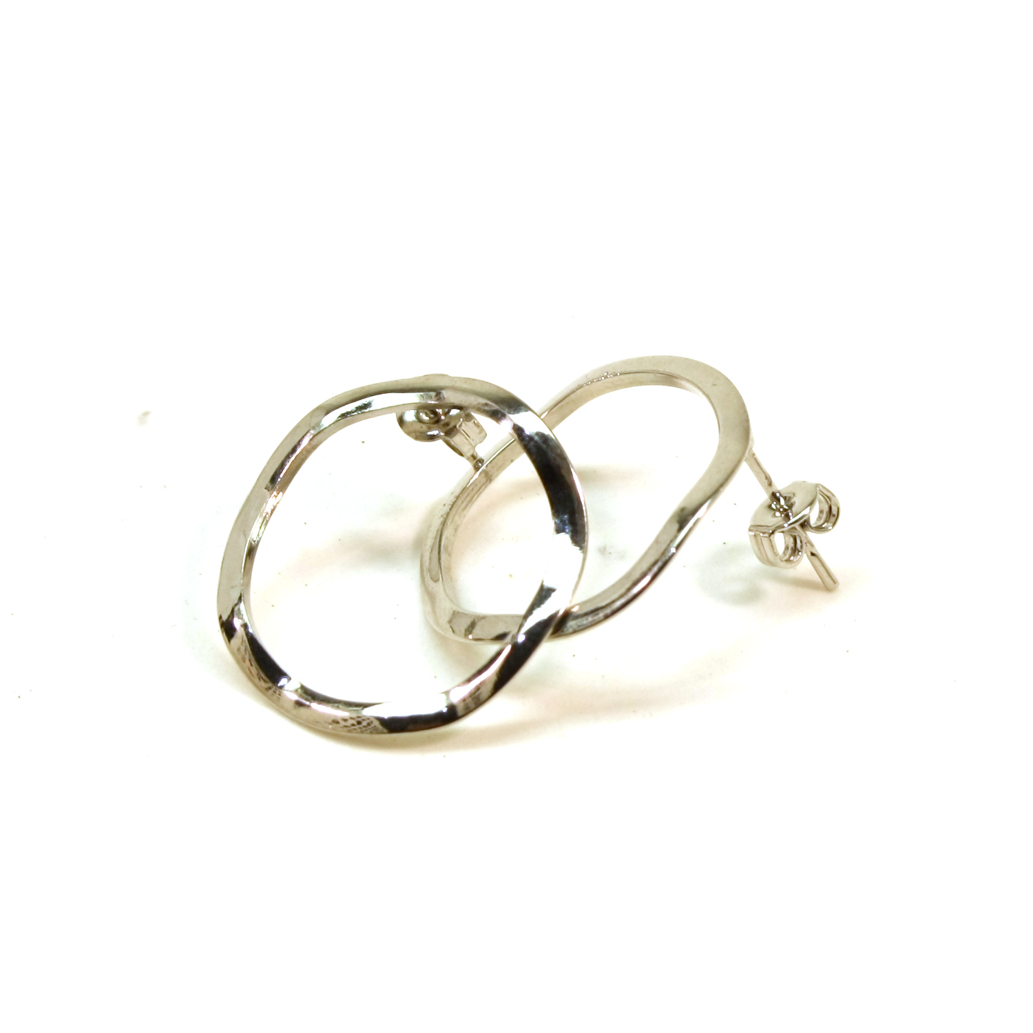 Korvakorurengas aalto - Tummahopea