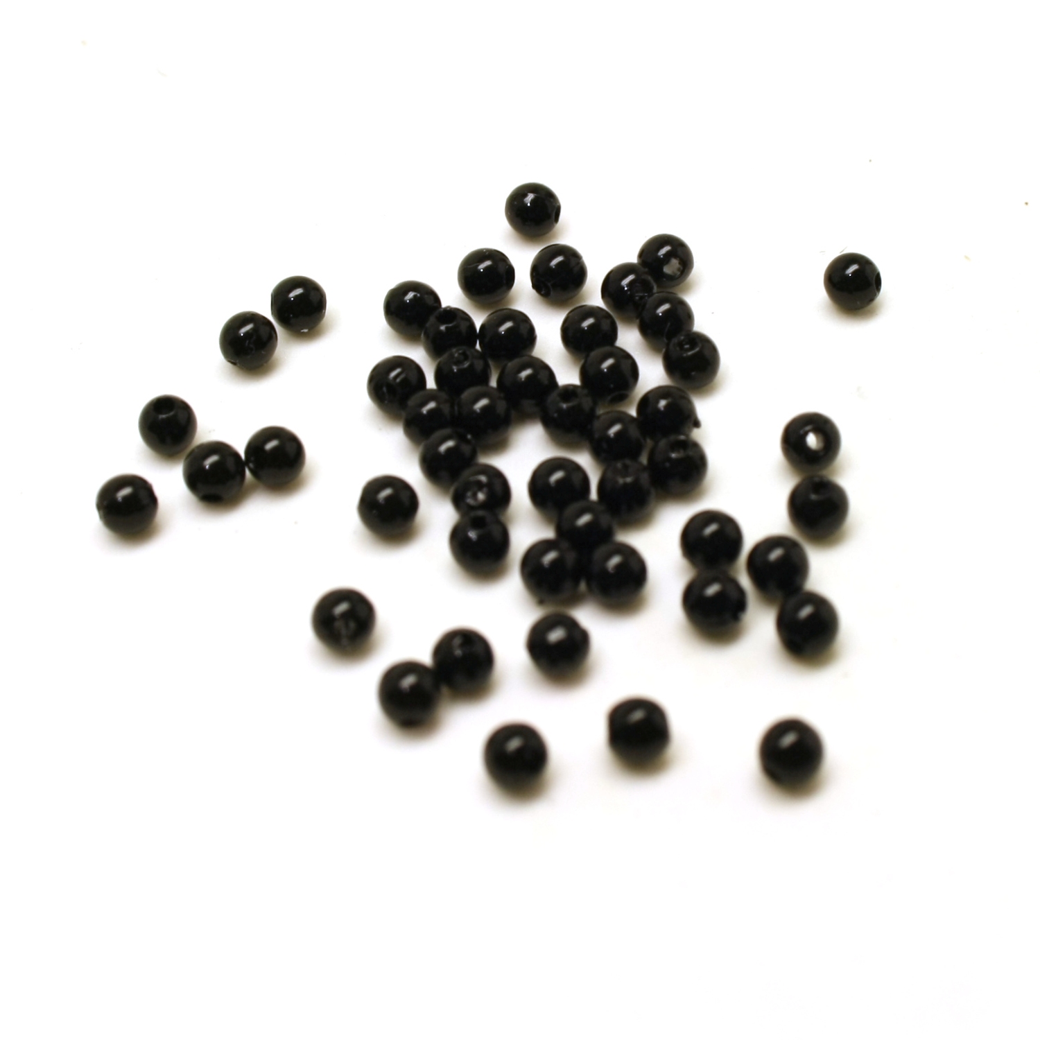 Muovihelmi - Musta 4mm