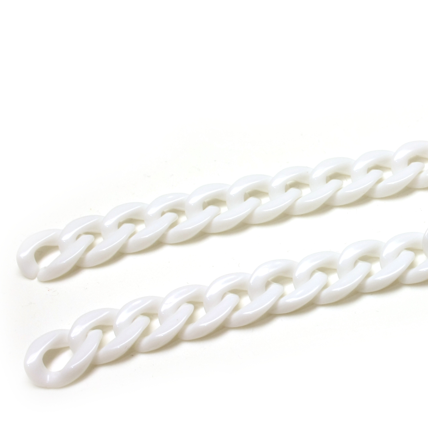 Muoviketju twist 19mm - Valkoinen