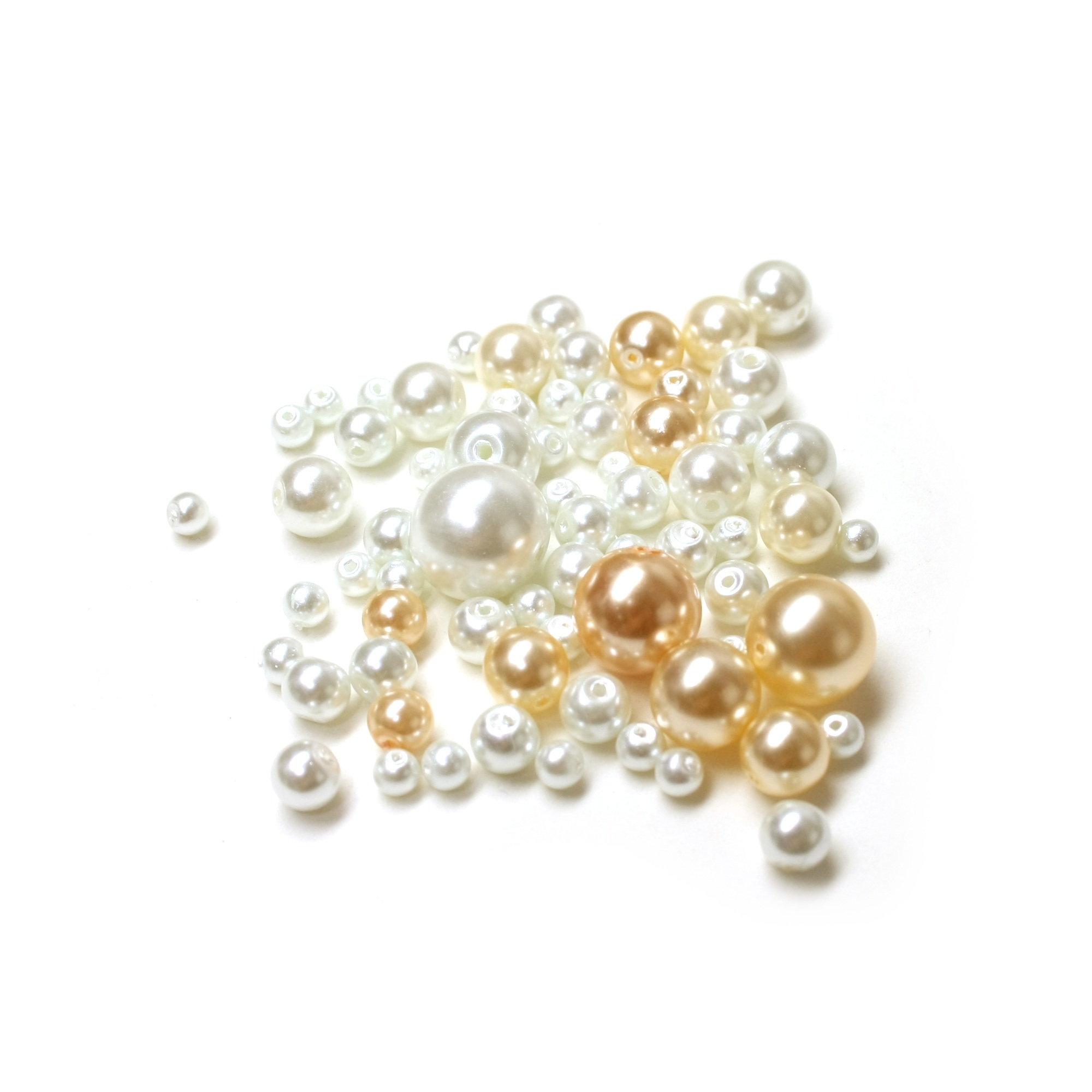 Pearl lasihelmilajitelma - Vaaleat