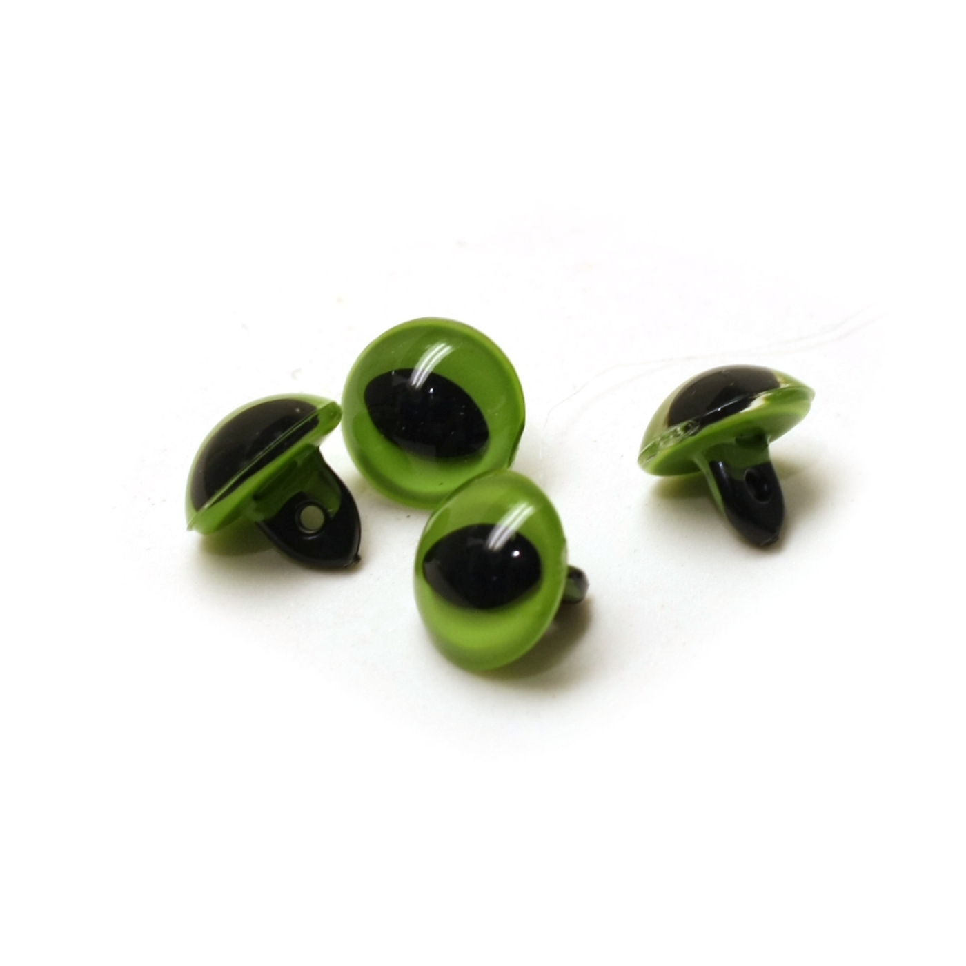 Ommeltavat kissansilmät 8mm - Vihreä