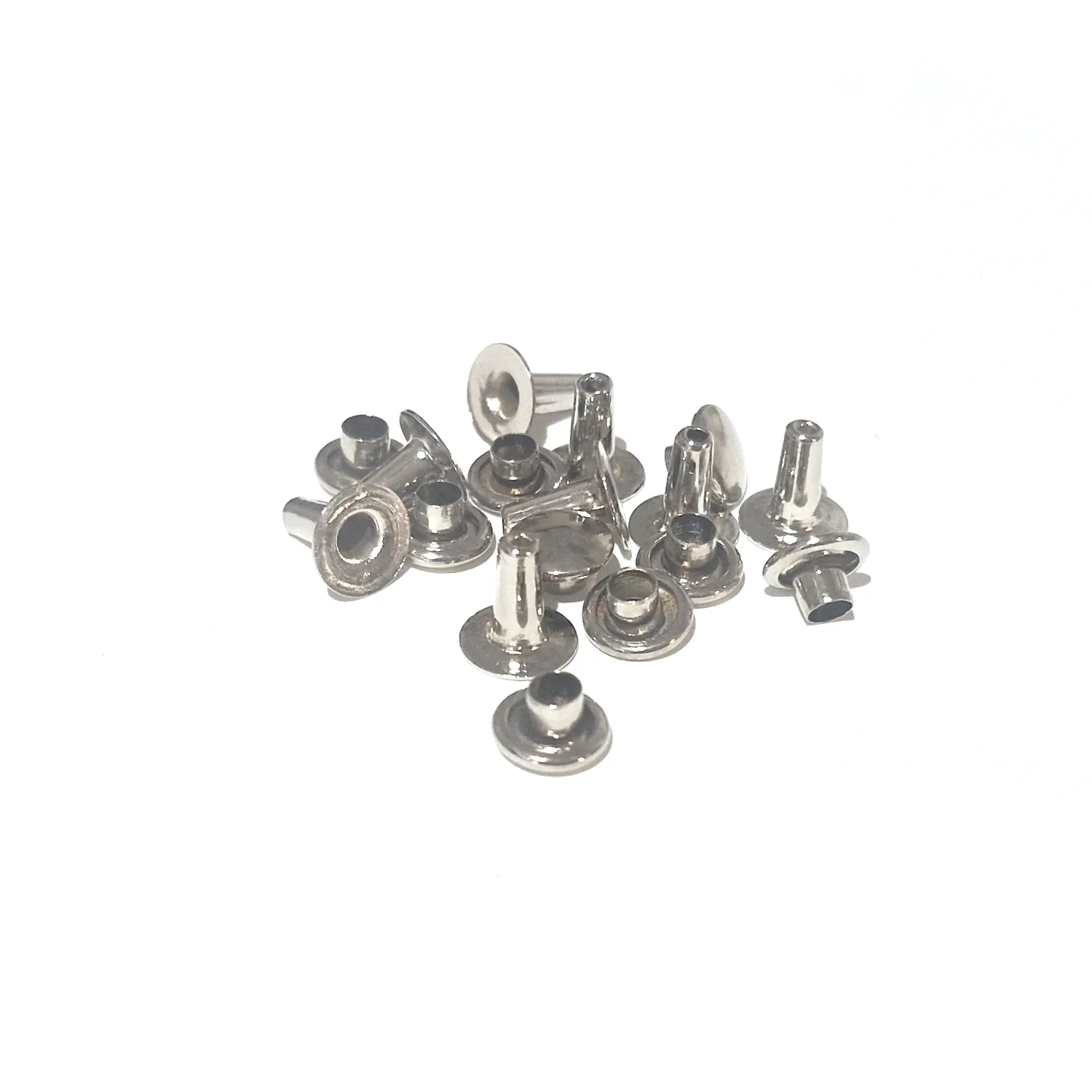 Sisarniitti Ø 7mm pituus 8mm - Hopeansävy