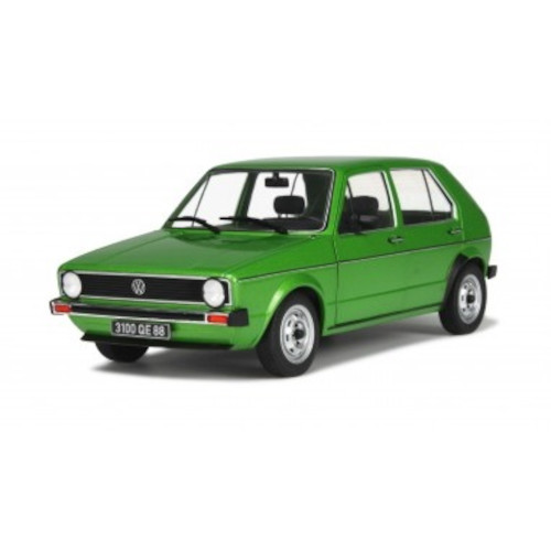 Valmiit automallit (1:18-43)