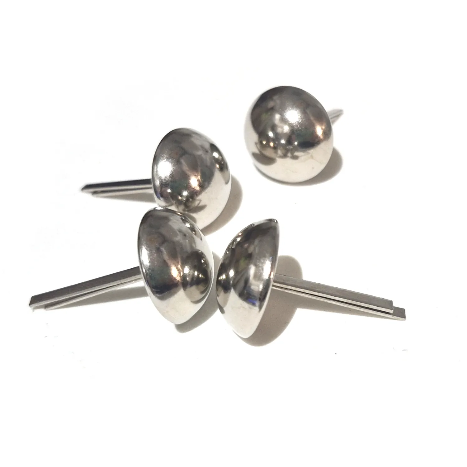 Laukun pohjanastat 28mm 4kpl